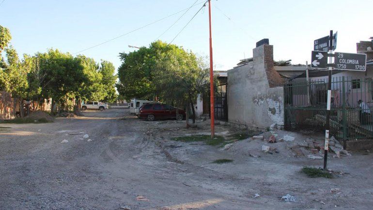 El cordón cuneta para el barrio cuesta $9.806.500.