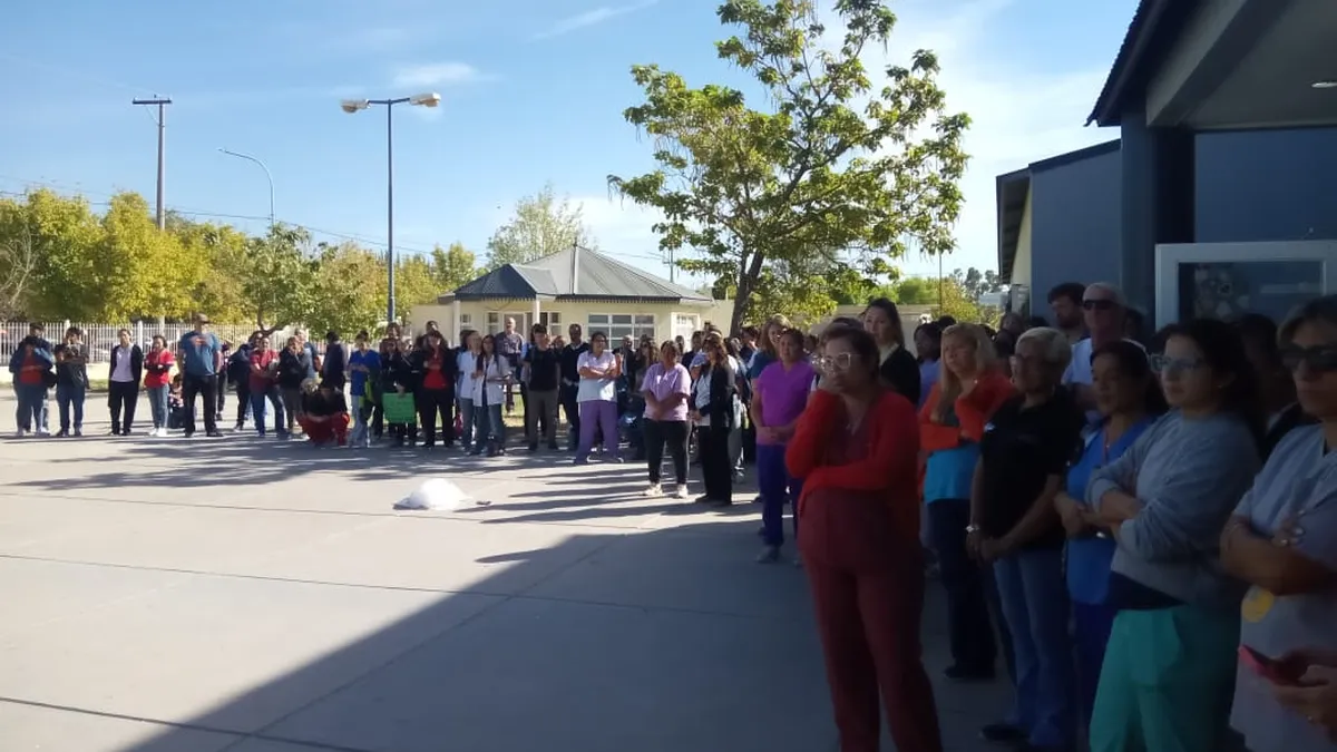 Los trabajadores del Hospital cumplieron la primera jornada de la huelga de 72 horas.