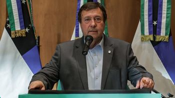 Alberto Weretilneck se metió en la campaña electoral rumbo a las legislativas.