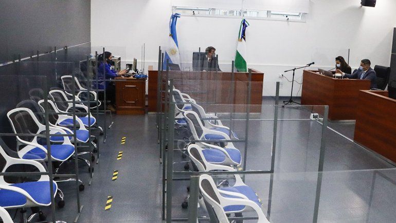 Arrancó el juicio por el femicidio de Agustina Atencio 