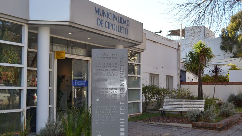 Una vecina de Cipolletti ganó un TV de 55 pulgadas por adherirse a las tasas municipales de forma digital.