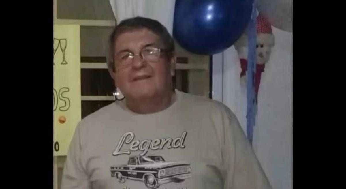 Roberto Carabajal, el maquinista desaparecido tras el hundimiento del barco.