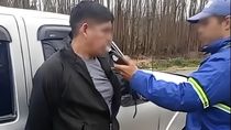 El ex guardiacárcel fue sorprendido manejando con 2,29 gramos de alcohol por litro de sangre.