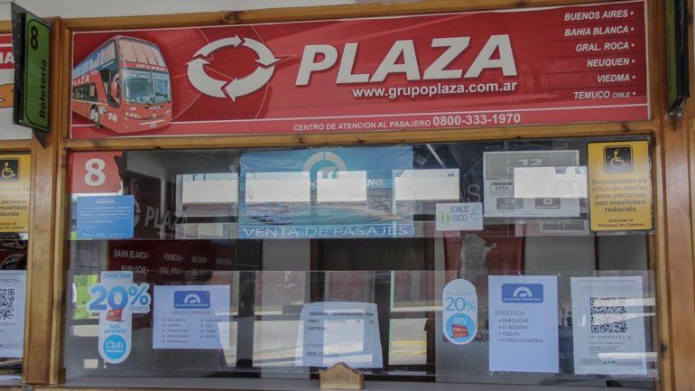 Cipoleños quedaron varados por una inesperada protesta en colectivos de larga distancia