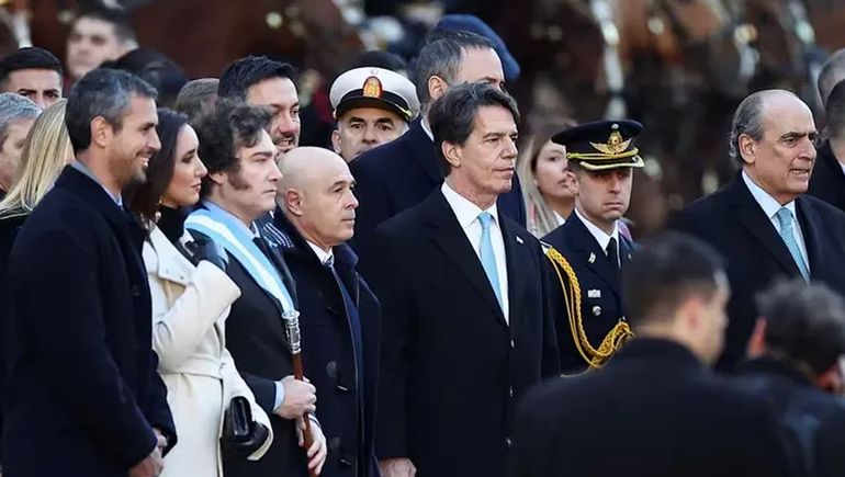 La cara de Nicolás Posse dice todo sobre el momento que está pasando en el Gabinete.