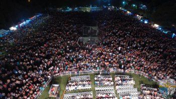 La Fiesta de la Pera, a pleno, en una de las ediciones anteriores. La Fiesta de la Pera, a pleno, en una de las ediciones anteriores.