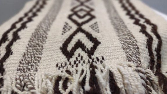 Poncho Rionegrino: comienza la confección de los prototipos