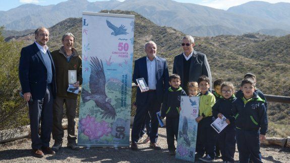 Conocé cómo es el nuevo billete de 50 pesos: mañana estará en la calle