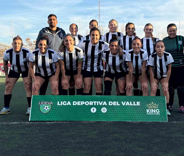 Cipolletti Fem va por todo luego de salir campeonas.