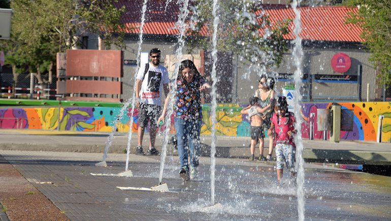 Ola de calor: cuáles son los días más calurosos y cuándo baja la temperatura