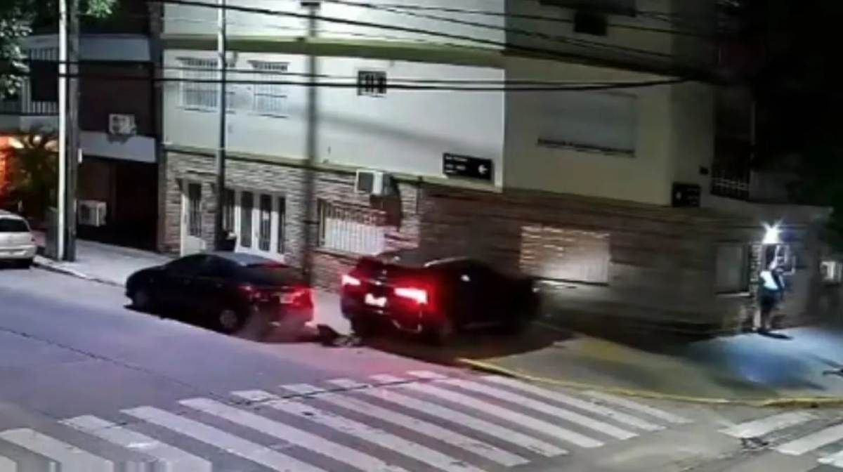 Tras producir el múltiple choque, el conductor, que estaba totalmente borracho, debió ser hospitalizado.