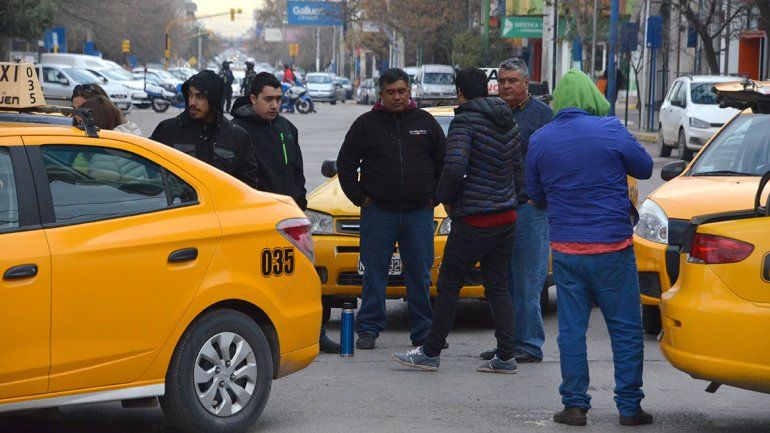 Sólo una recompensa podría ayudar a esclarecer el ataque al taxista