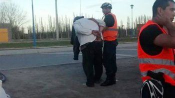 mal ejemplo: salia a robar junto a su hija adolescente
