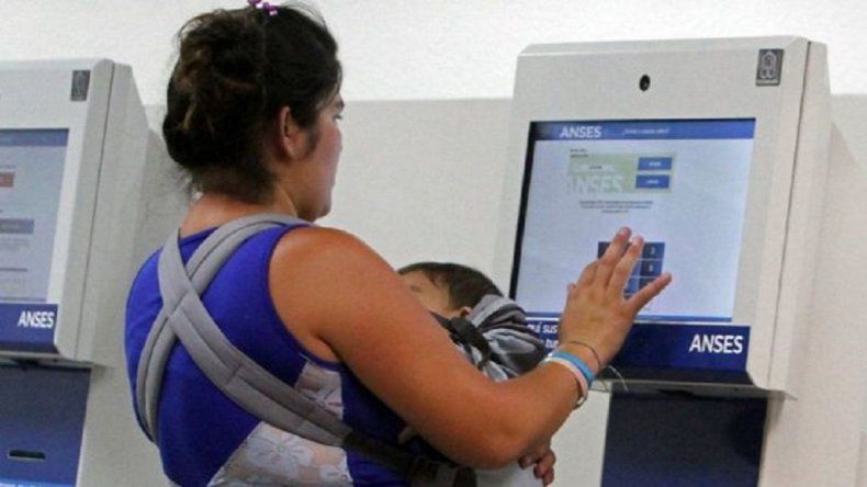 Tarjeta Alimentar: montos actualizados de septiembre 2025 para AUH y fechas de pago confirmadas