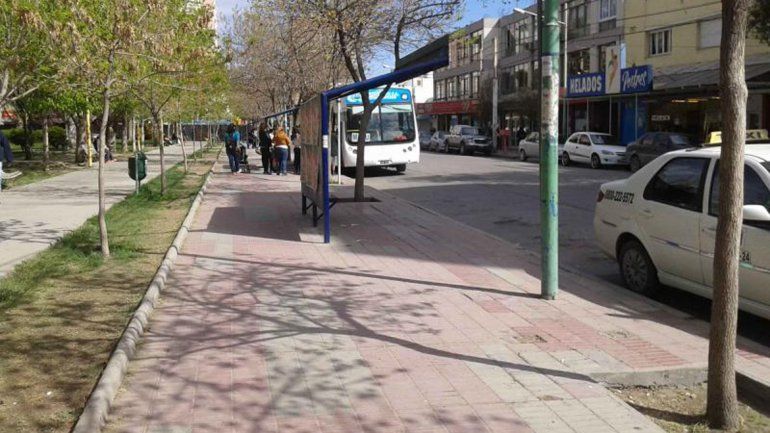 La remodelación de la plaza en la mira de los vecinos