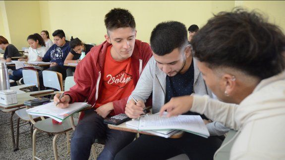 Prorrogan la regularidad de las cursadas en la UNCo