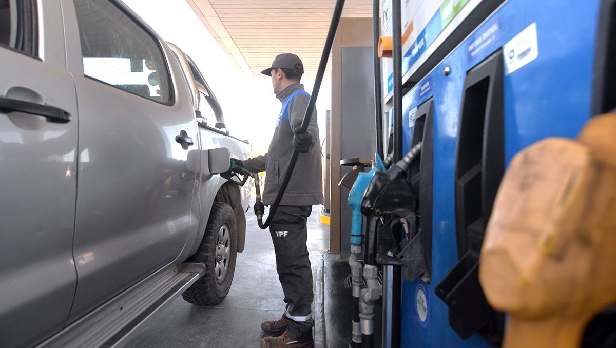 El precio de la nafta está bajando