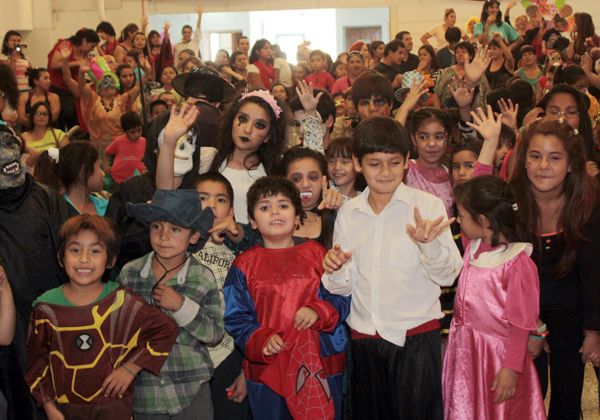 La Escuela Primaria 111 festejó su cumpleaños 40