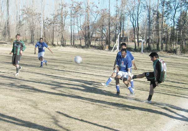 Alianza empató y Talleres descontó dos puntos