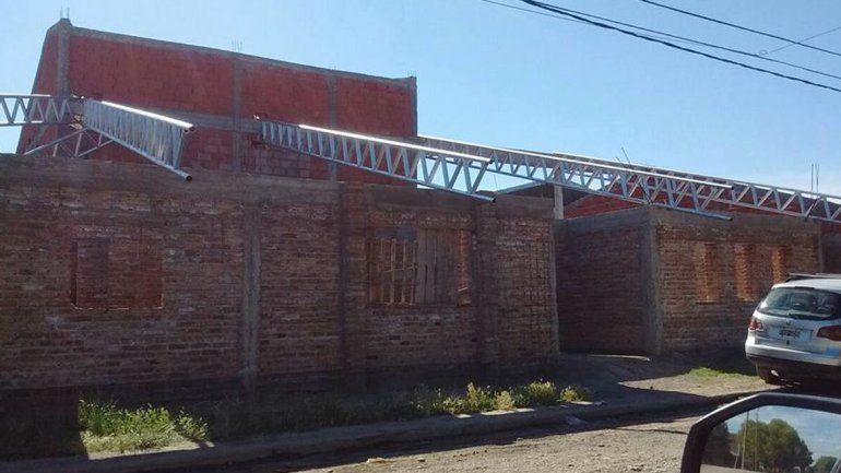 La obra se construye a través de aportes solidarios.