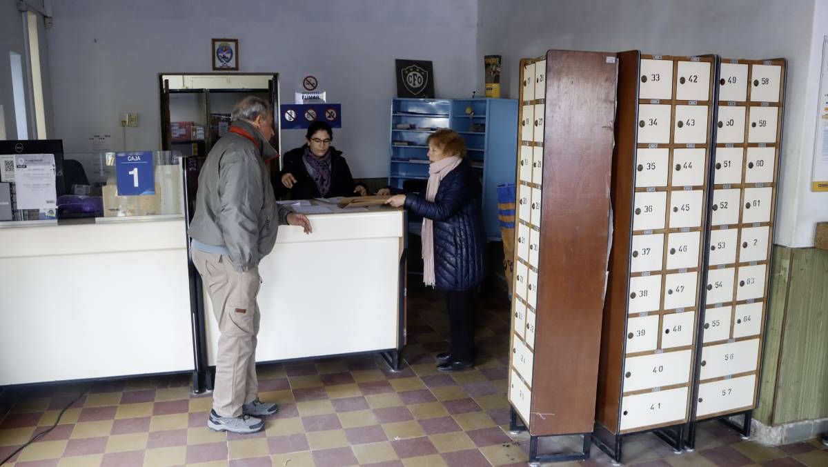 La Fiscalía Federal respaldó el amparo contra el cierre de las sedes de Correo Argentino.