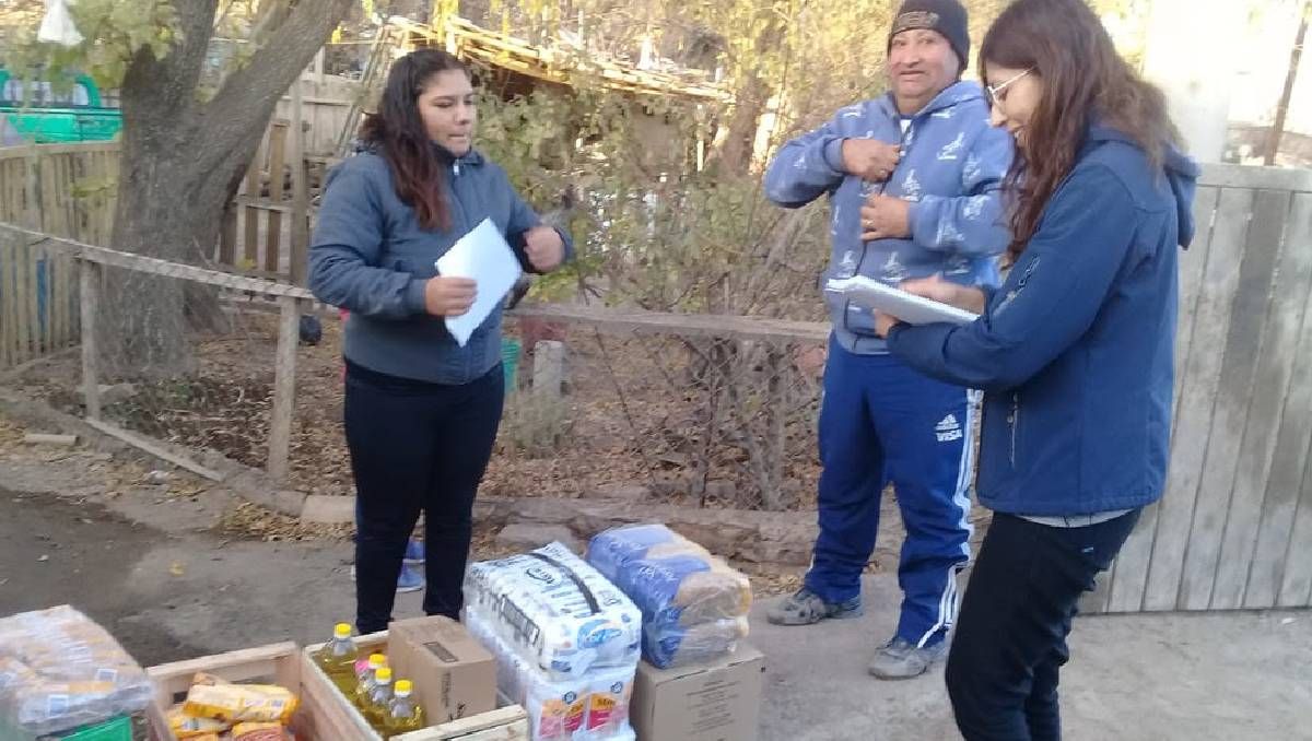 Eliminan la tarjeta alimentaria: vuelve el bolsón de comida
