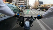 bicibandido, el polemico ciclista que se filma chocando autos