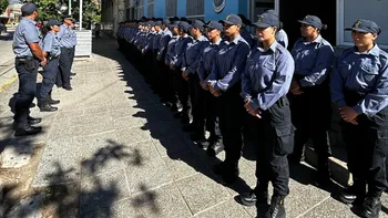 El acto de presentación de los 42 agentes nuevos de la Policía de Río Negro.&nbsp;