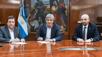 Alberto Weretilneck encanezó la forma del convenio que beneficiará a Río Negro. 