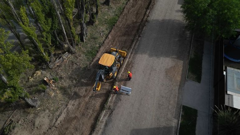La obra de la nueva ciclovía ya muestra avances concretos en Cipolletti. Foto: Gentileza.