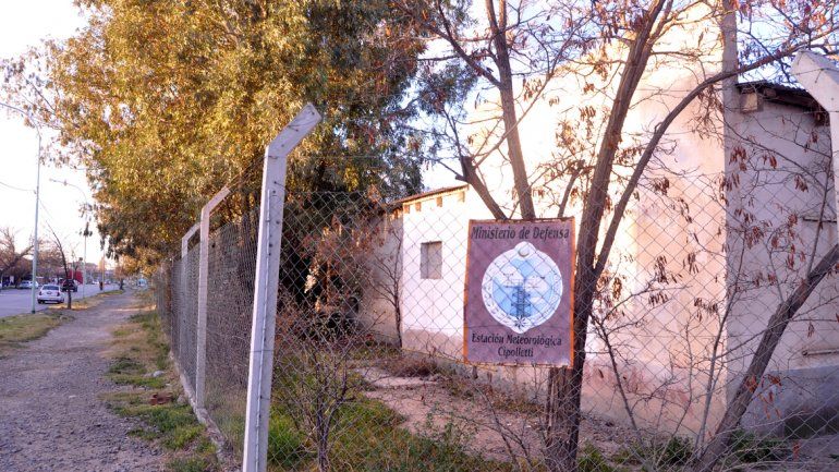 Se debe disponer de un terreno e instalaciones similares a las de hoy.