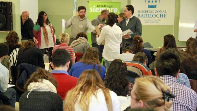 Médicos concursan hoy para 55 cargos en Residencias de hospitales rionegrinos