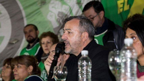 Un líder de ATE pidió que Macri termine antes su mandato
