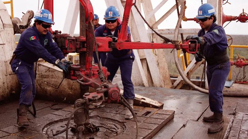 Trabajadores petroleros alcanzados por el Impuiesto a las Ganancioas
