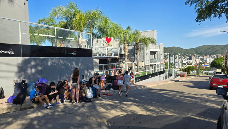 Llegaron los egresados varados en Brasil: la odisea que tuvieron que atravesar