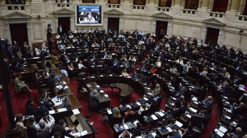 La sesión de la cámara de Diputados atenderá dos temas trascendentales.