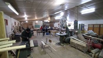 En la escuela de oficios se anotan más de 2000 alumnos, pero solo hay 350 cupos.