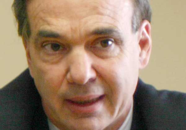 Es cobarde, mentirosa y cargada de intencionalidad política”