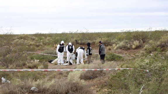 Encontraron dos balas en el cuerpo de la mujer hallado en las bardas 