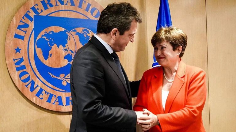 Sergio Massa viaja a Washington para reunirse con el FMI