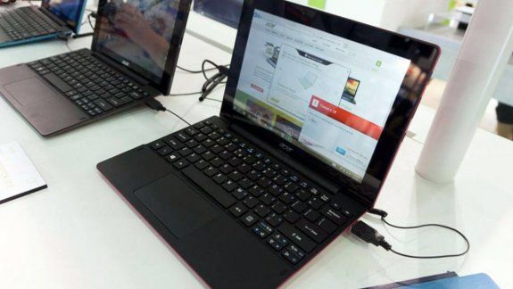 Se podrá ingresar teléfonos y compus al país sin pagar impuestos
