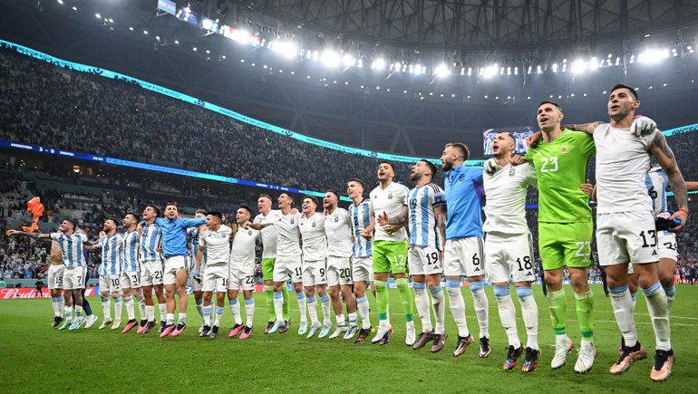 Así festejaron los jugadores en el vestuario el pase a la final del Mundial