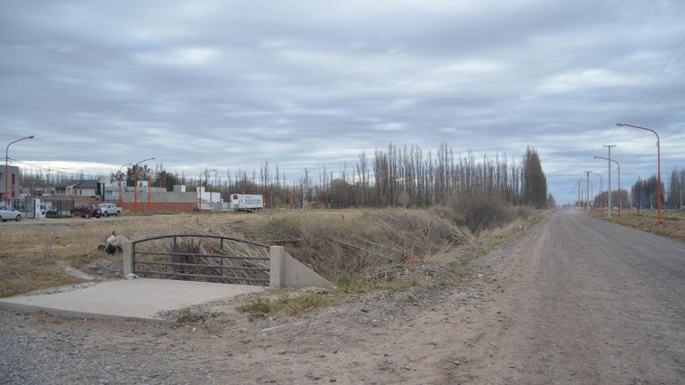 Invirtieron casi un millón de pesos para la limpieza de canales