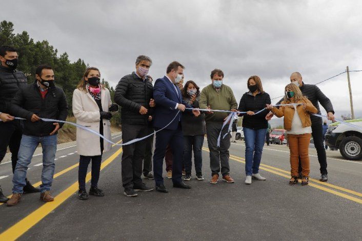 Se inauguró el asfalto del Circuito Mallín Ahogado