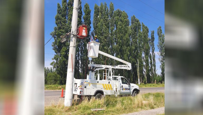 Por la ola de calor, hubo cortes de luz en diferentes puntos de Cipolletti