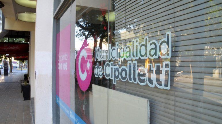 La Municipalidad comenzó el mes con acusaciones gremiales sobre la cesantía de empleados. No se descarta la posibilidad de protestas.