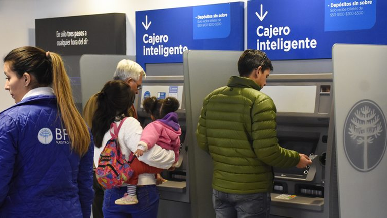 Los comprobantes en los cajeros automáticos son una fuente de información