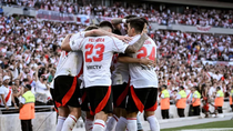 River vuelve a jugar en el Monumental.