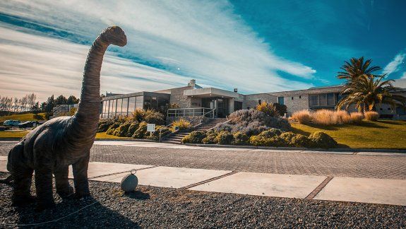 Picnic Saurus Session