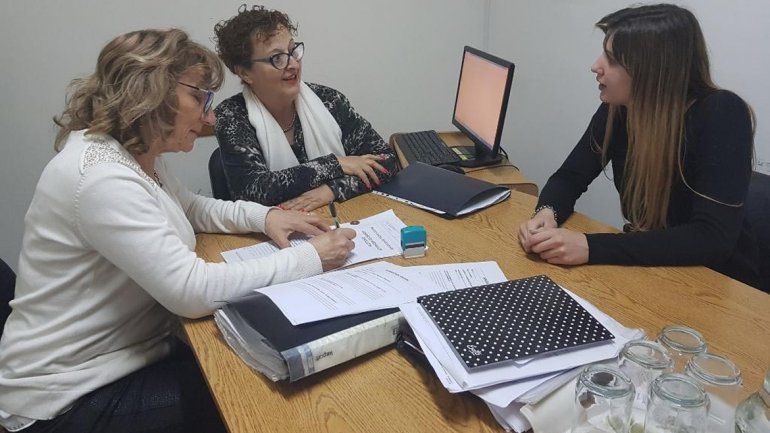 La directora del Cejume